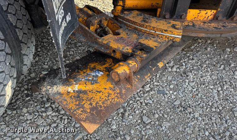 image for item DW6625 2005 International 7400 dump truck