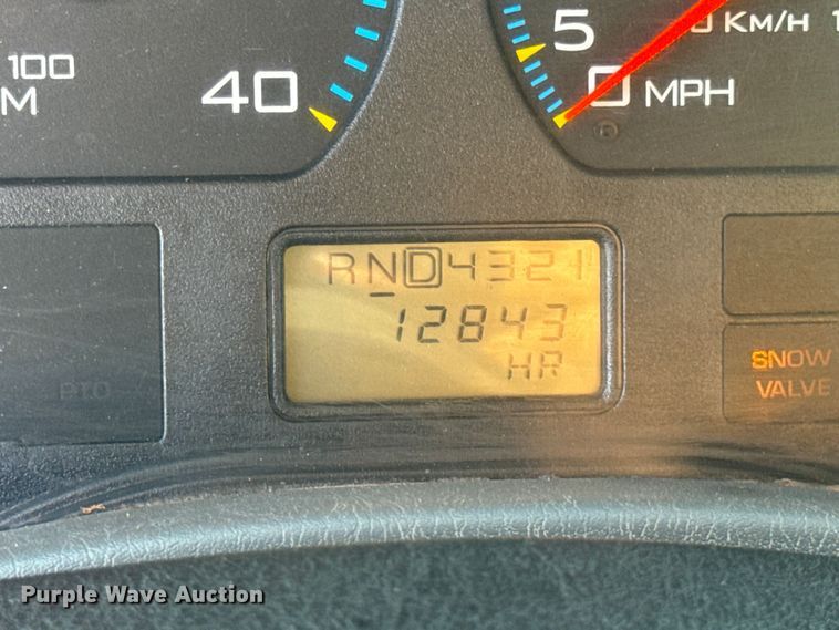 image for item DW6625 2005 International 7400 dump truck