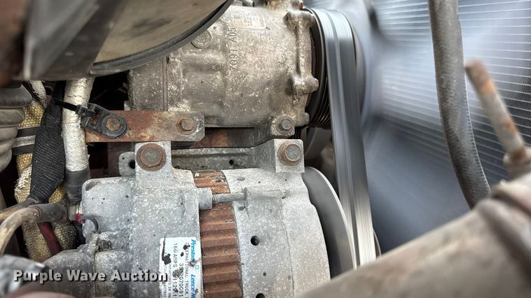 image for item DW6625 2005 International 7400 dump truck