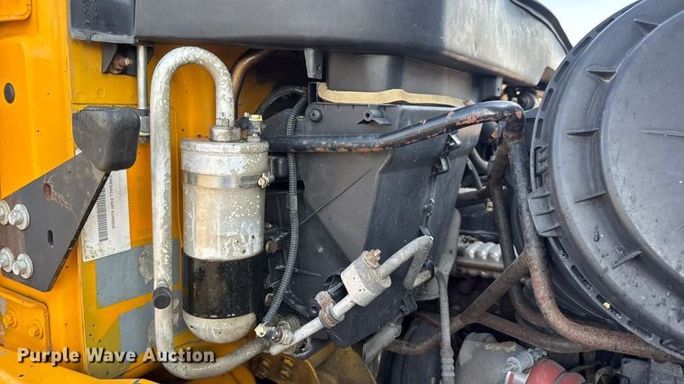 image for item DW6625 2005 International 7400 dump truck