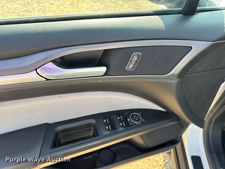 image for item DW6627 2014 Ford Fusion 