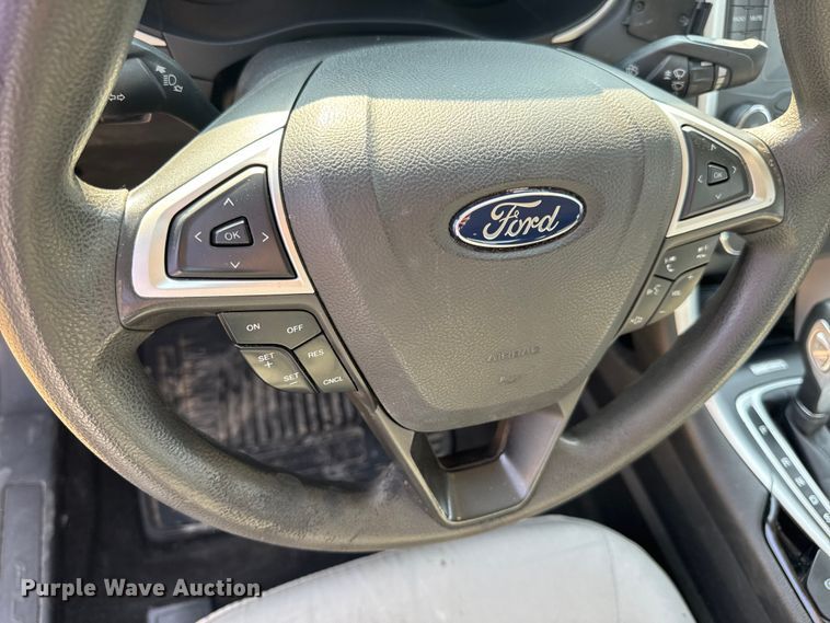 image for item DW6627 2014 Ford Fusion 