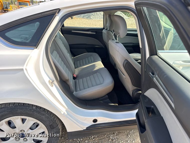 image for item DW6627 2014 Ford Fusion 