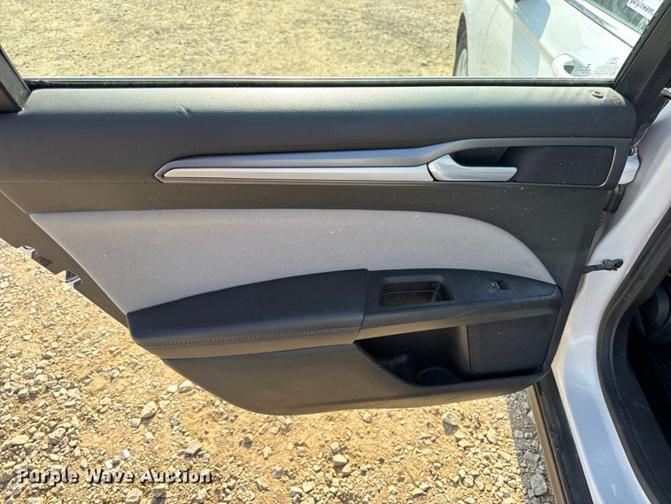 image for item DW6627 2014 Ford Fusion 