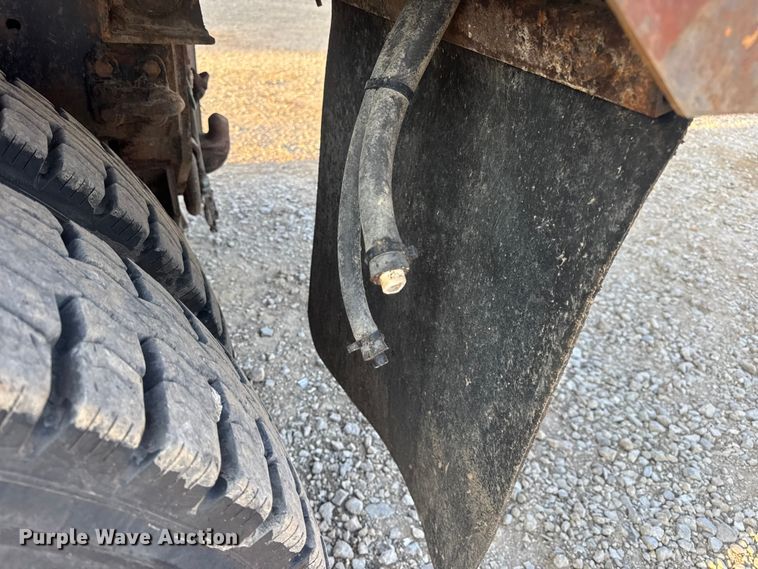 image for item DW6628 2010 International 7500 WorkStar dump truck