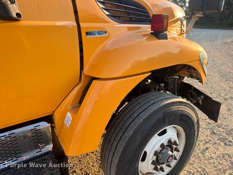 image for item DW6628 2010 International 7500 WorkStar dump truck