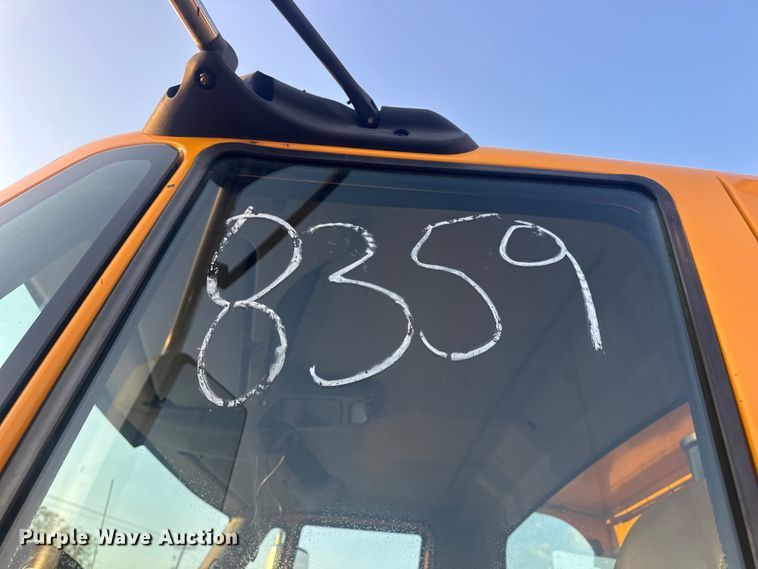 image for item DW6628 2010 International 7500 WorkStar dump truck