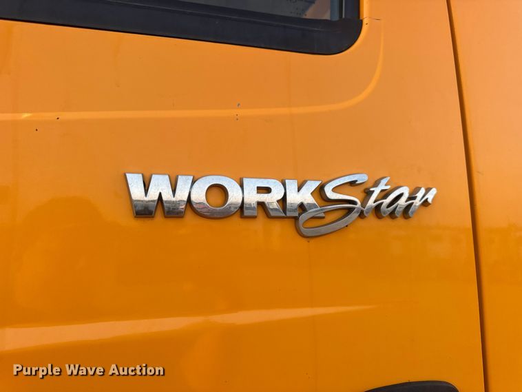 image for item DW6628 2010 International 7500 WorkStar dump truck