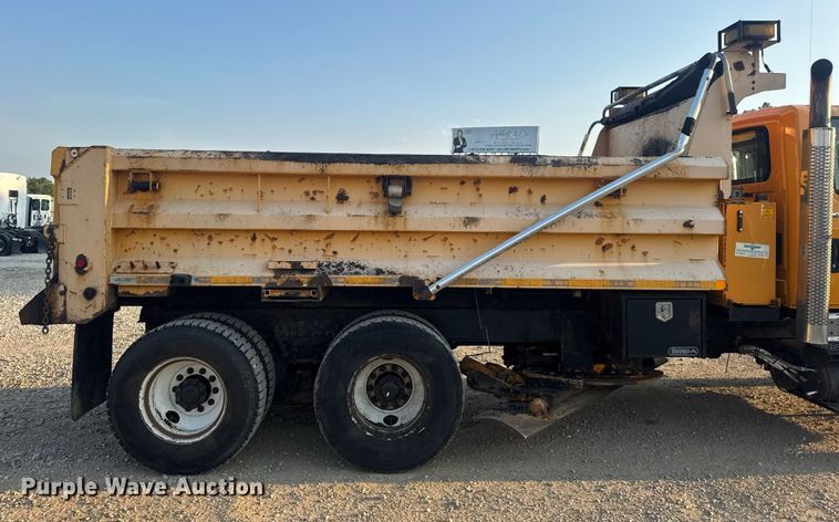 image for item DW6628 2010 International 7500 WorkStar dump truck