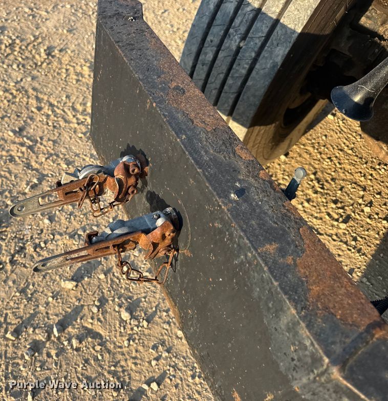 image for item DW6628 2010 International 7500 WorkStar dump truck