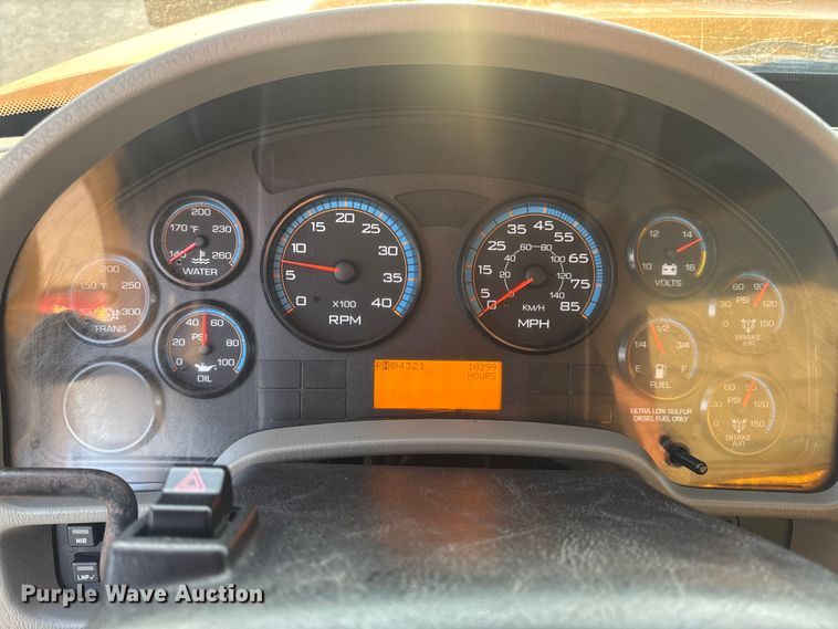 image for item DW6628 2010 International 7500 WorkStar dump truck