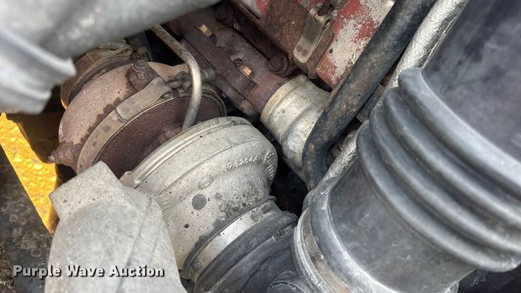 image for item DW6628 2010 International 7500 WorkStar dump truck