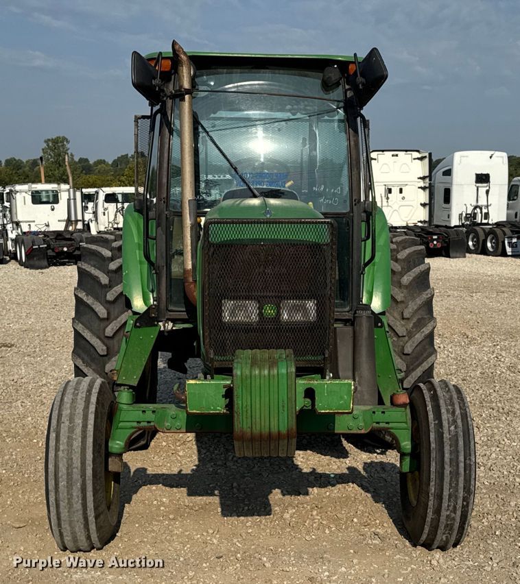 image for item DW6631 2010 John Deere 6115D tractor