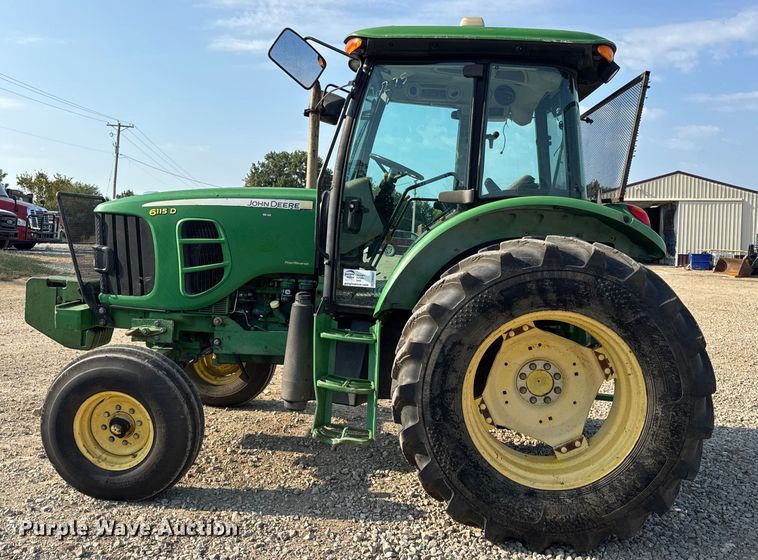 image for item DW6631 2010 John Deere 6115D tractor