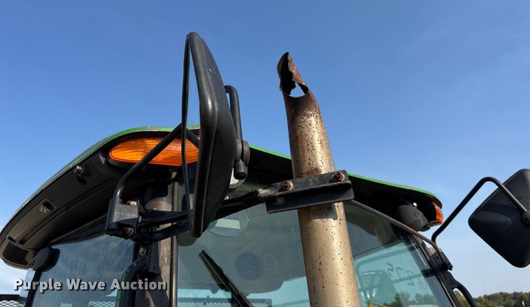 image for item DW6631 2010 John Deere 6115D tractor