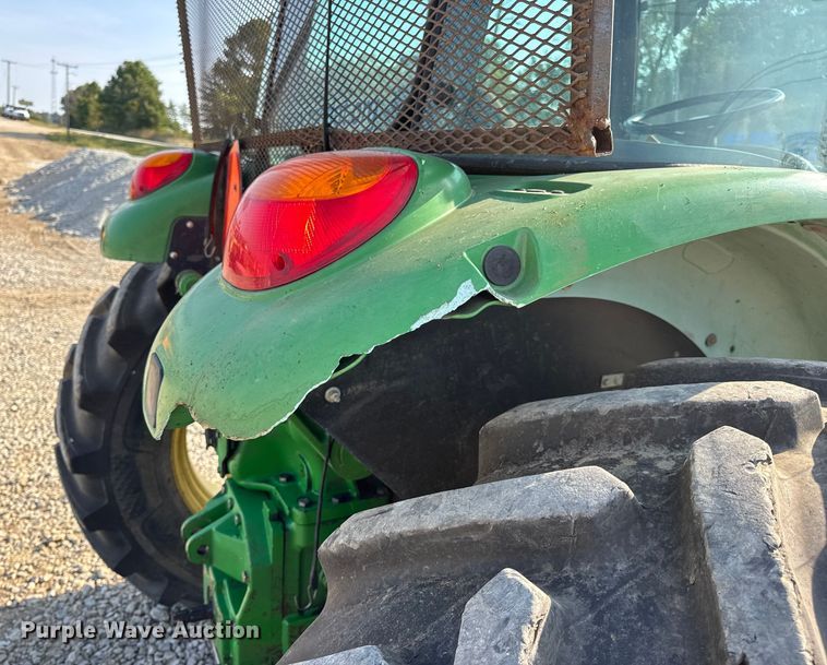 image for item DW6631 2010 John Deere 6115D tractor