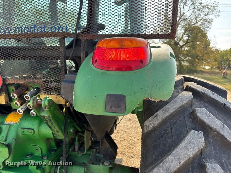 image for item DW6631 2010 John Deere 6115D tractor