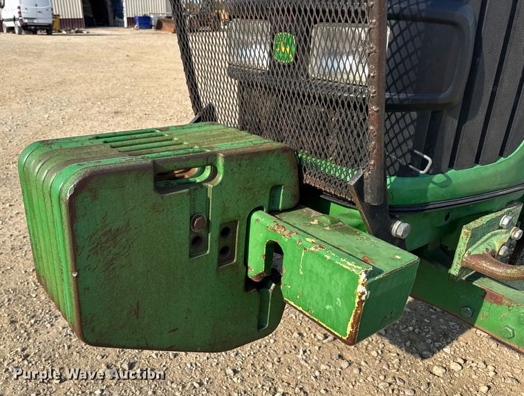 image for item DW6631 2010 John Deere 6115D tractor