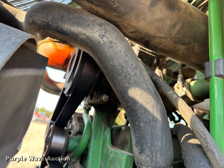 image for item DW6631 2010 John Deere 6115D tractor