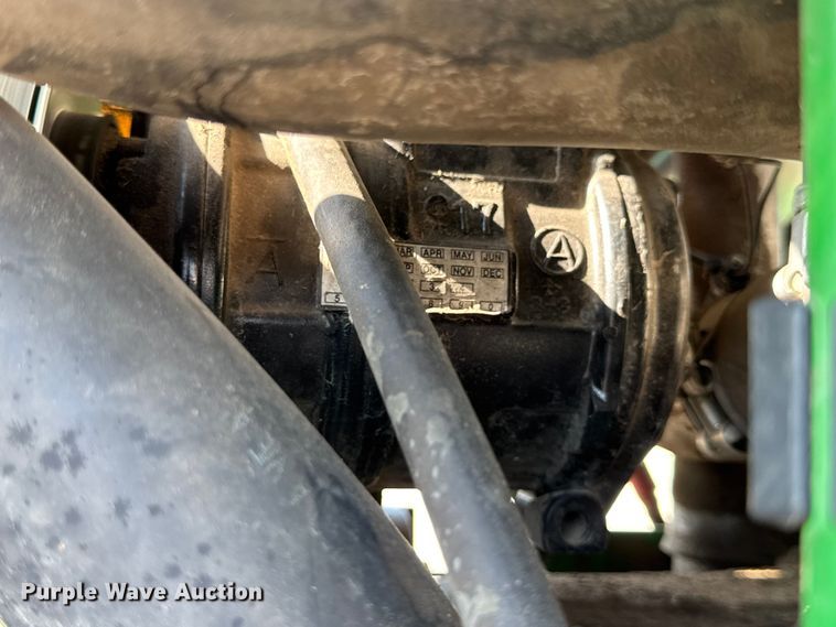 image for item DW6631 2010 John Deere 6115D tractor