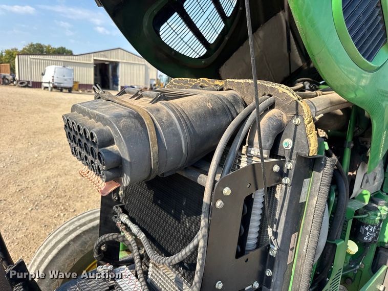 image for item DW6631 2010 John Deere 6115D tractor