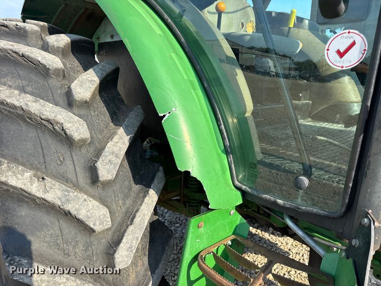 image for item DW6631 2010 John Deere 6115D tractor