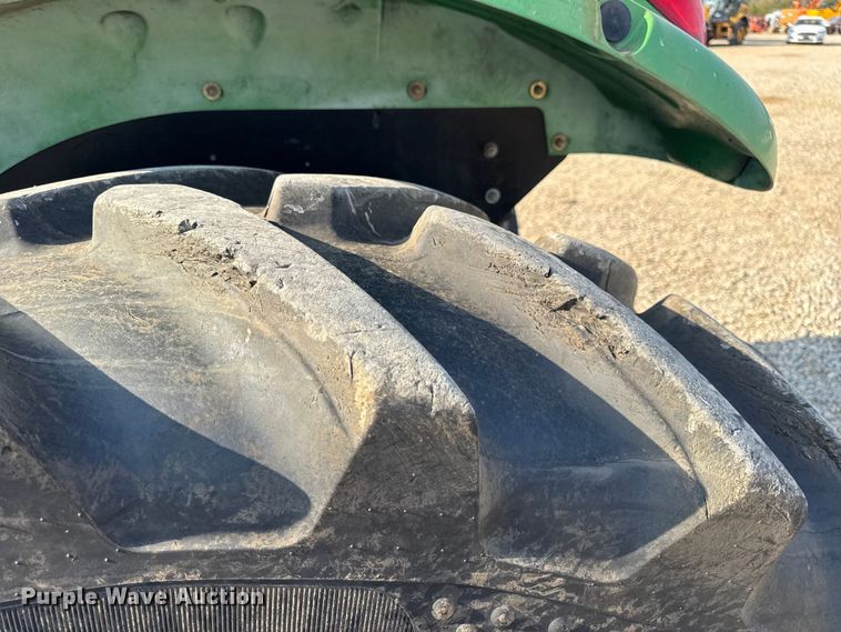 image for item DW6631 2010 John Deere 6115D tractor