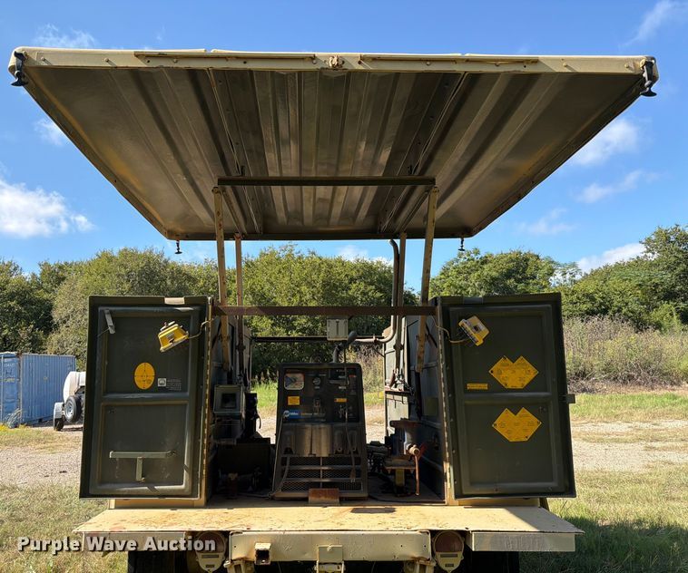 image for item DX5817 Miller Trailblazer 302 Diesel welder/generator