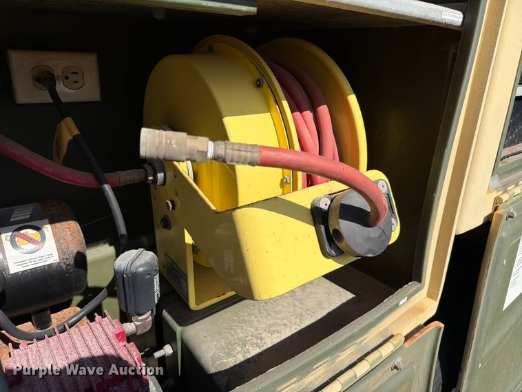 image for item DX5817 Miller Trailblazer 302 Diesel welder/generator