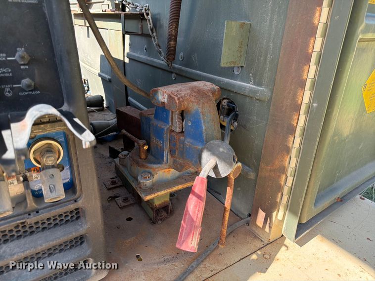 image for item DX5817 Miller Trailblazer 302 Diesel welder/generator