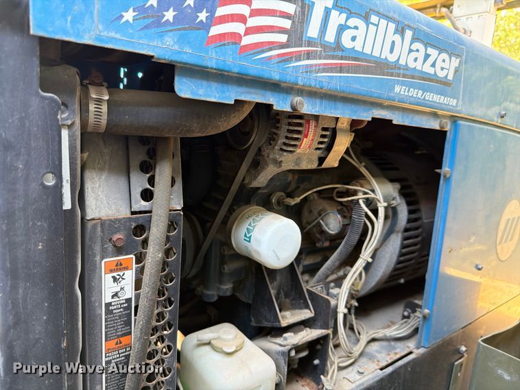 image for item DX5817 Miller Trailblazer 302 Diesel welder/generator