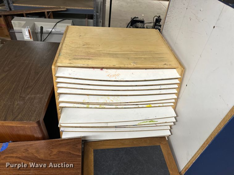 image for item DY0185 Office supplies