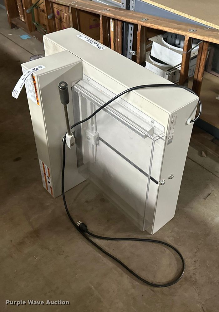 image for item DY0185 Office supplies