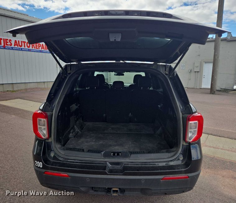 image for item DY1125 2020 Ford Explorer Police Interceptor SUV