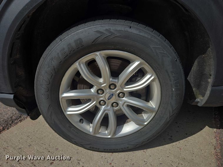 image for item DY1125 2020 Ford Explorer Police Interceptor SUV