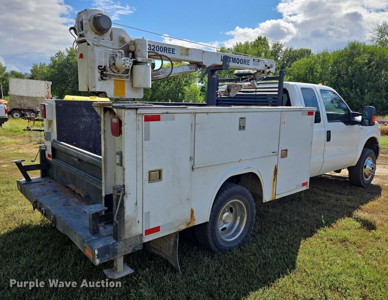 image for item DY1126 2012 Ford F350 Super Duty SuperCab utility bed pickup truck