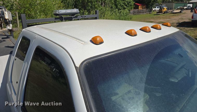 image for item DY1126 2012 Ford F350 Super Duty SuperCab utility bed pickup truck