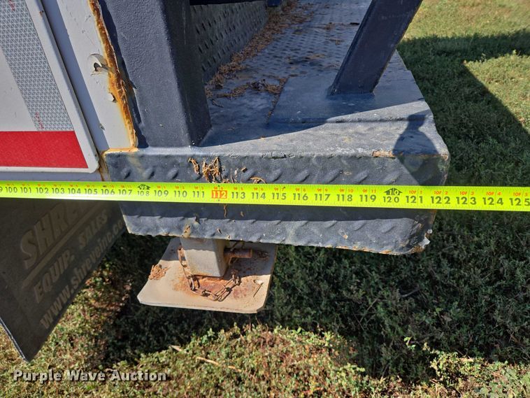 image for item DY1126 2012 Ford F350 Super Duty SuperCab utility bed pickup truck