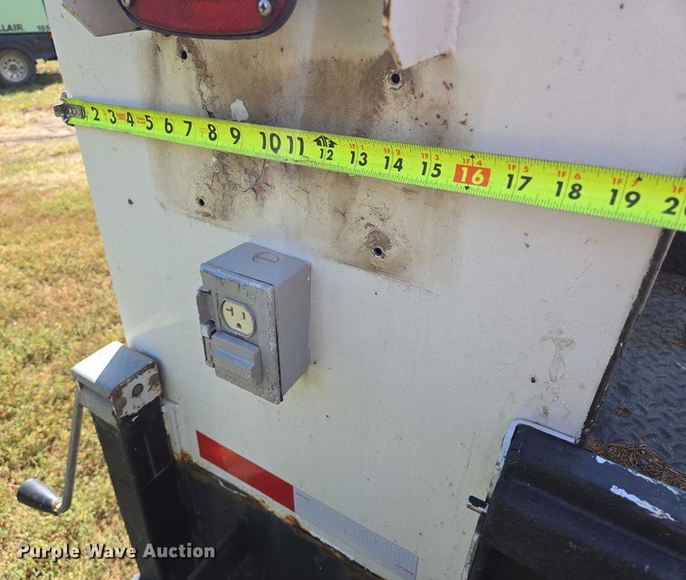 image for item DY1126 2012 Ford F350 Super Duty SuperCab utility bed pickup truck