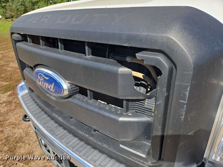 image for item DY1126 2012 Ford F350 Super Duty SuperCab utility bed pickup truck