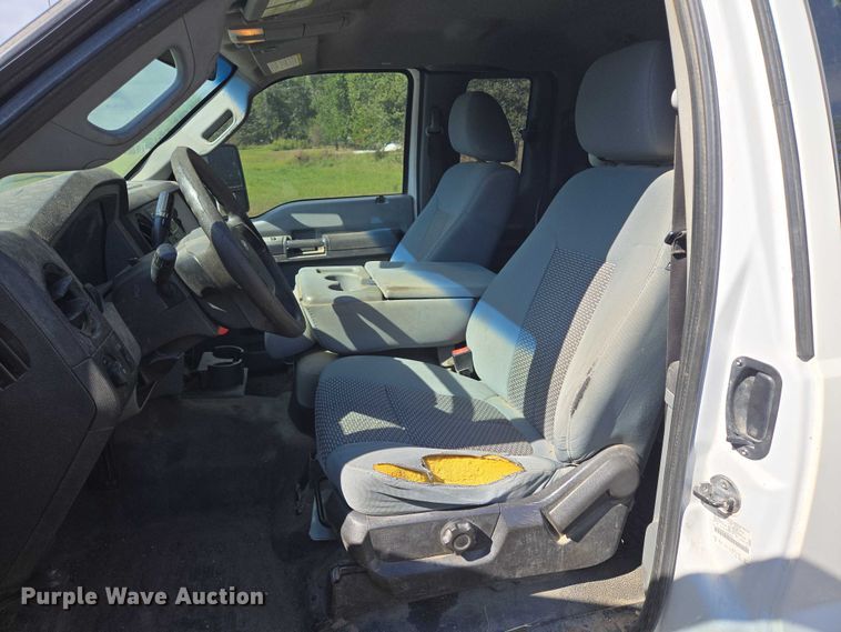 image for item DY1126 2012 Ford F350 Super Duty SuperCab utility bed pickup truck