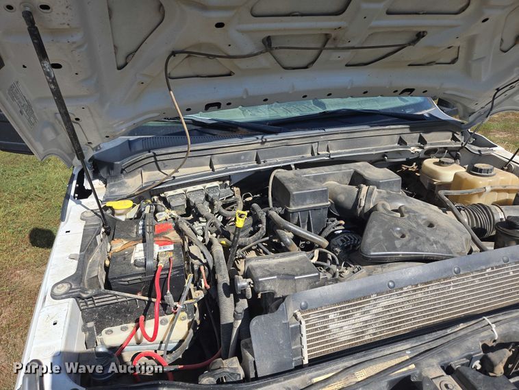 image for item DY1126 2012 Ford F350 Super Duty SuperCab utility bed pickup truck