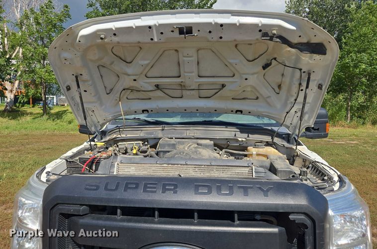 image for item DY1126 2012 Ford F350 Super Duty SuperCab utility bed pickup truck