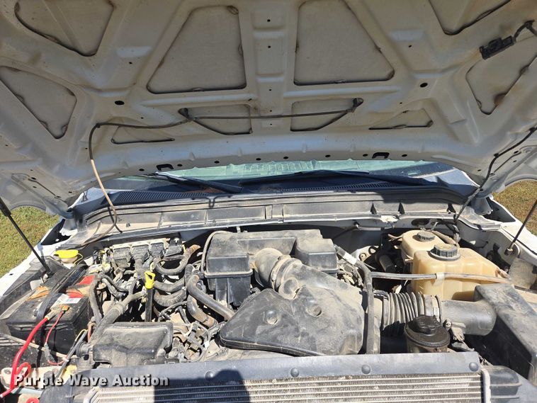 image for item DY1126 2012 Ford F350 Super Duty SuperCab utility bed pickup truck