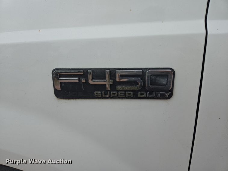 image for item DY1142 2001 Ford F450 Super Duty dump truck