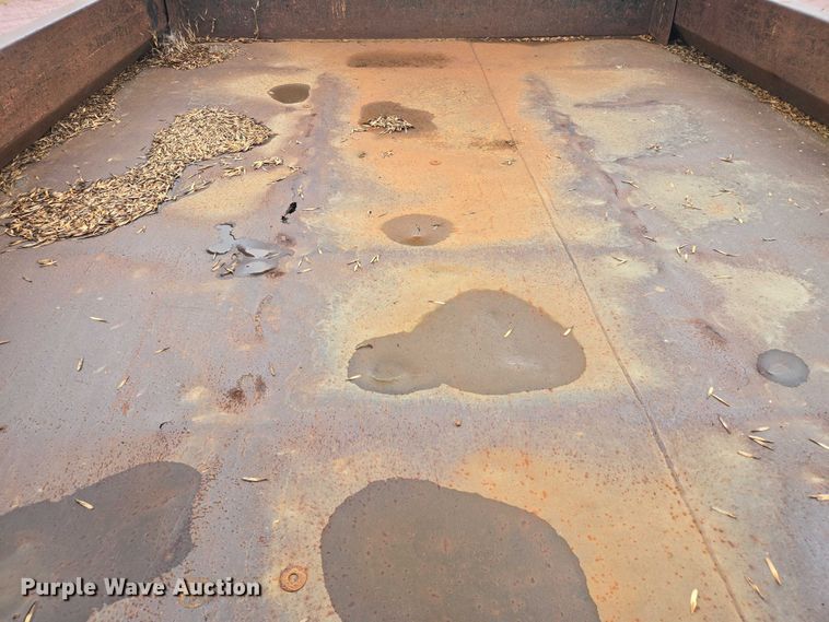 image for item DY1142 2001 Ford F450 Super Duty dump truck