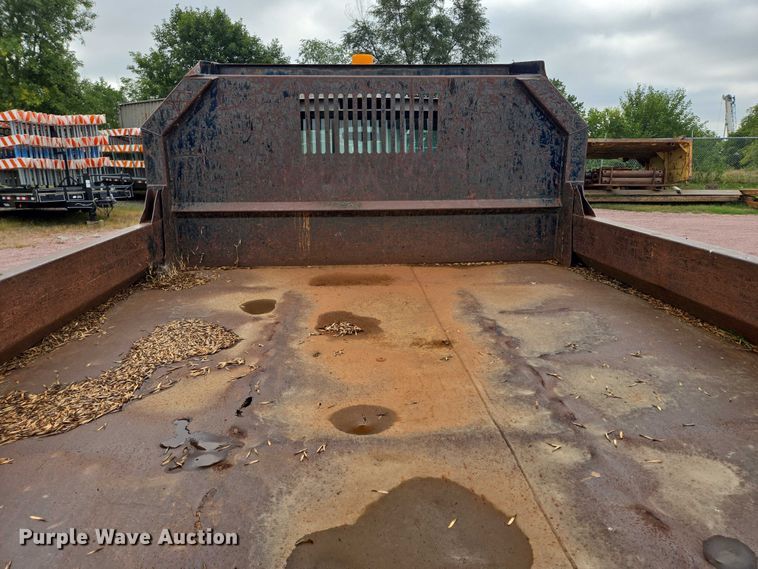 image for item DY1142 2001 Ford F450 Super Duty dump truck