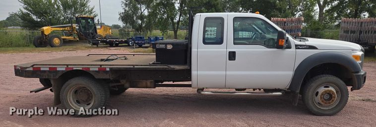 image for item DY1144 2012 Ford F450 Super Duty flatbed truck