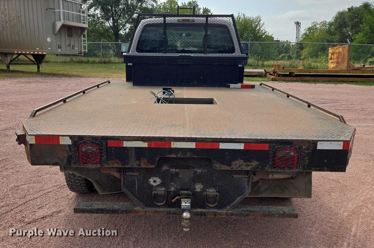 image for item DY1144 2012 Ford F450 Super Duty flatbed truck