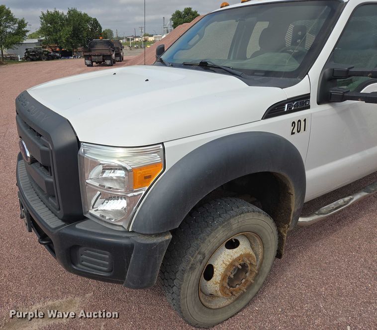 image for item DY1144 2012 Ford F450 Super Duty flatbed truck